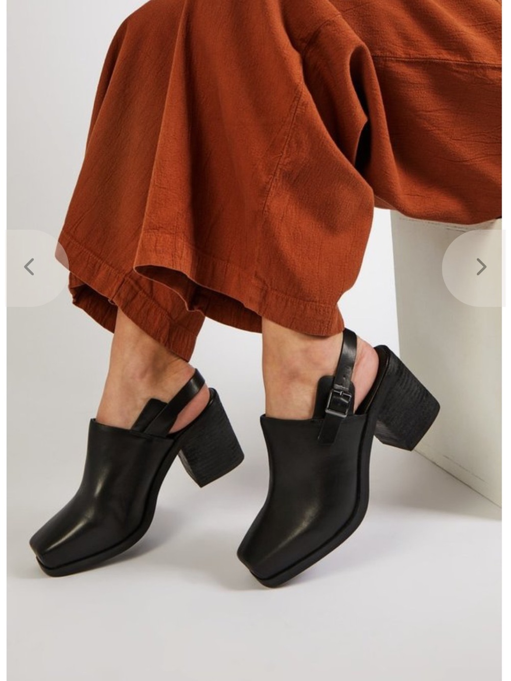 Intentionally Blank Hocho Mule